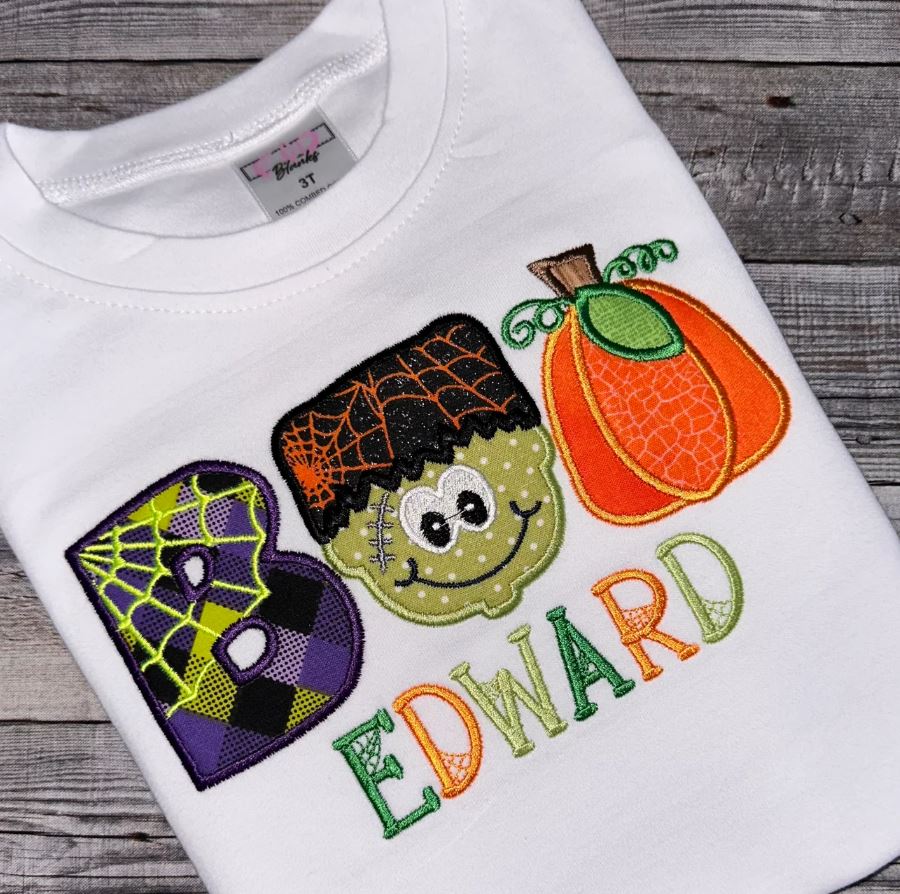 egrgt Adding each family member’s name make the shirts feel one-of-a-kind.