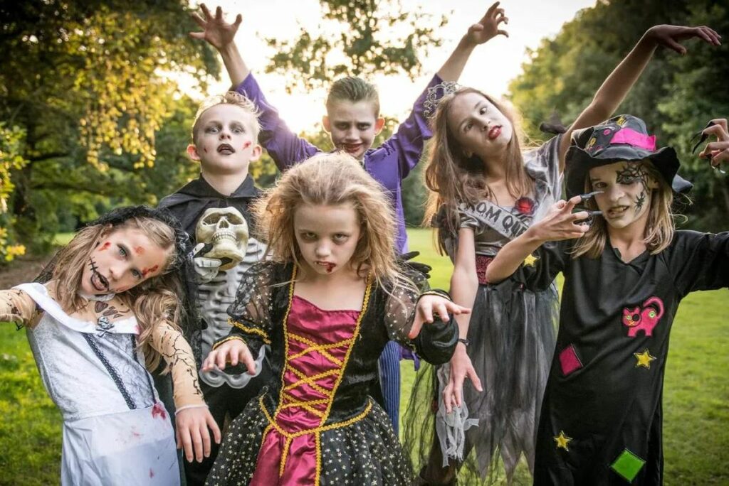 ey5 In 2025, a few cultural undercurrents stand out.